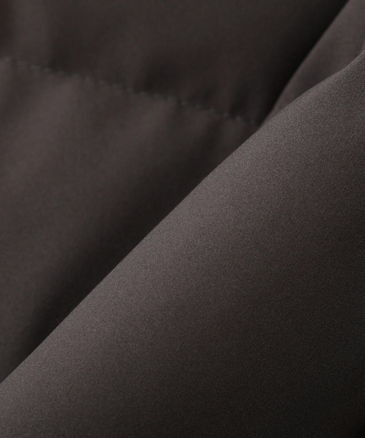 「西川ダウン(R)」SOLOTEXダウン