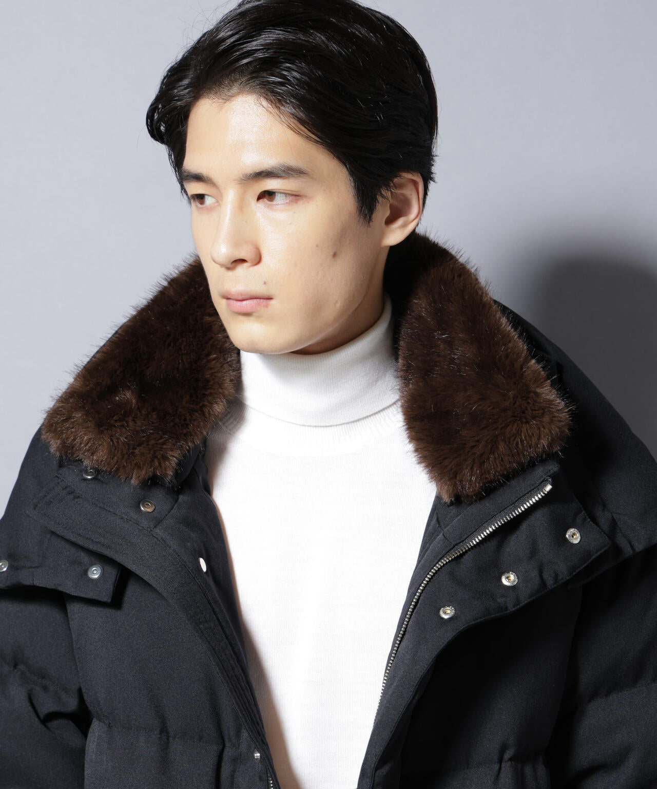 「西川ダウン(R)」フェイクファーカラーサージロングダウン