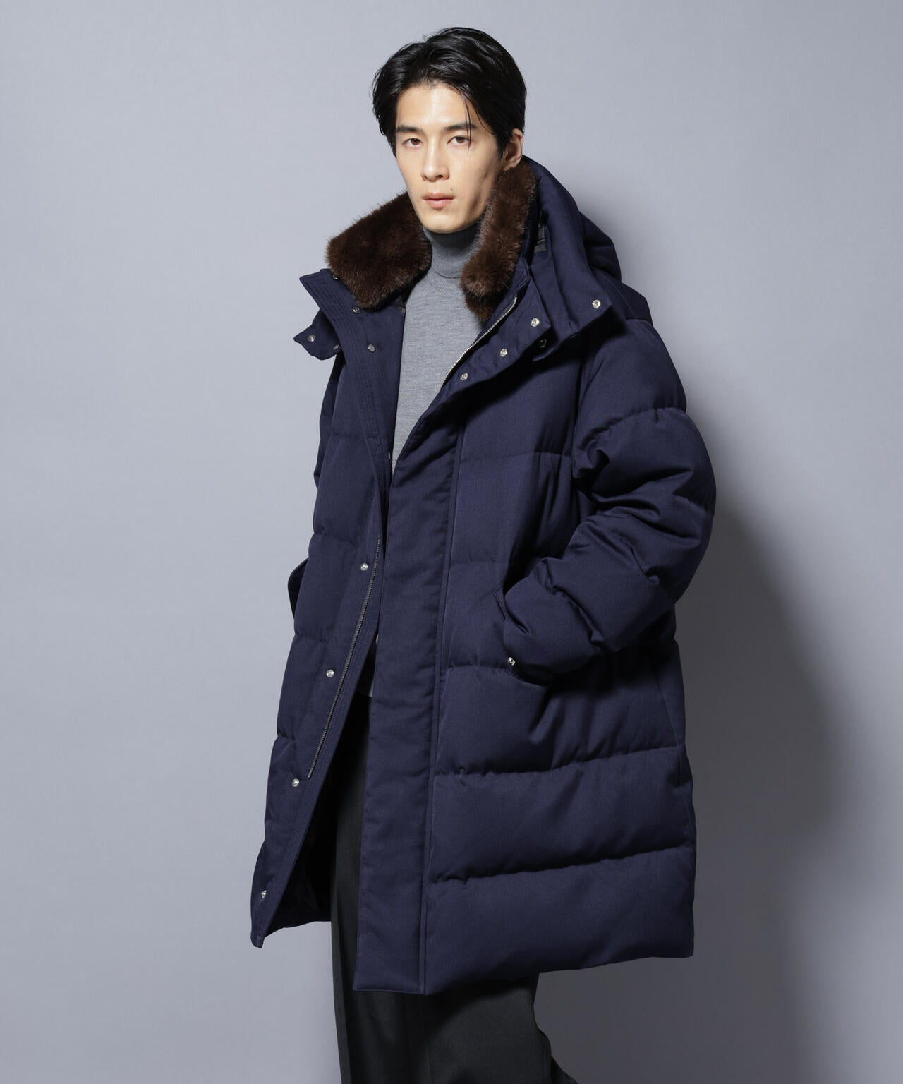 「西川ダウン(R)」フェイクファーカラーサージロングダウン