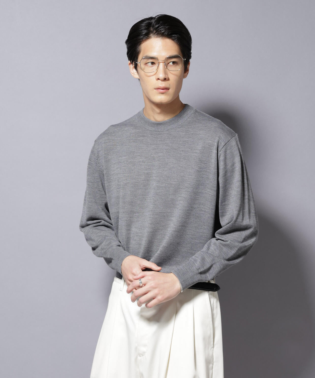 「毛玉レスニット」ファインゲージクルーネック