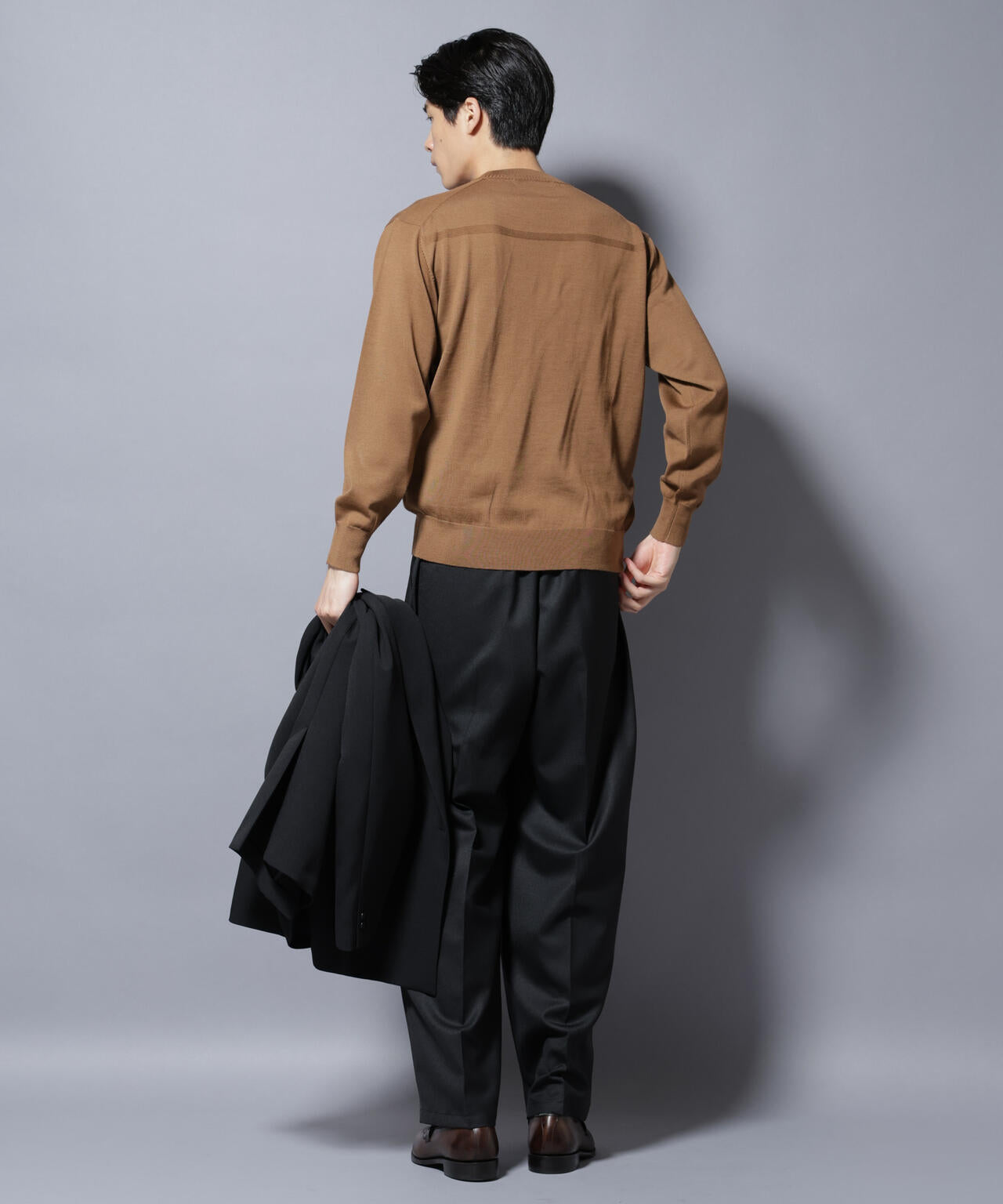 「毛玉レスニット」ファインゲージクルーネック