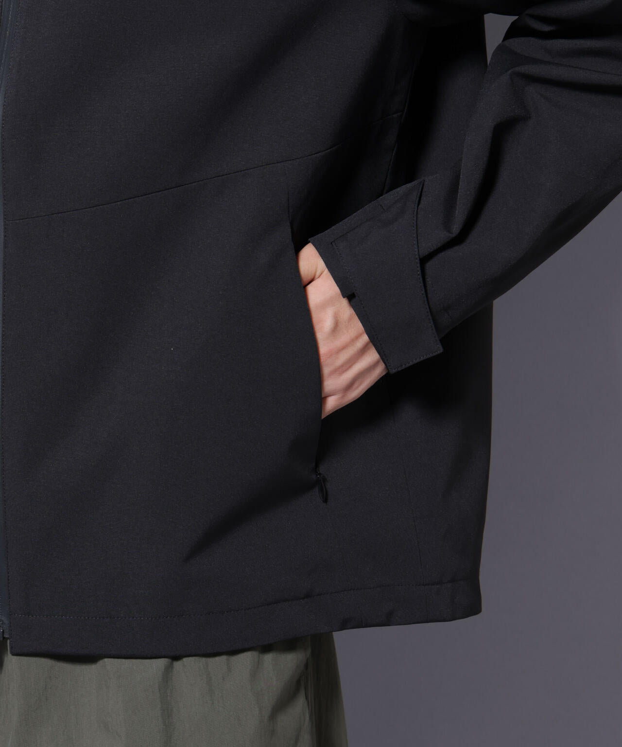 3レイヤーフーディブルゾン