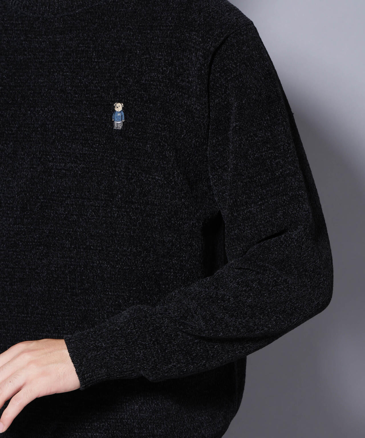 ナノベアモールニットクルーネック 1