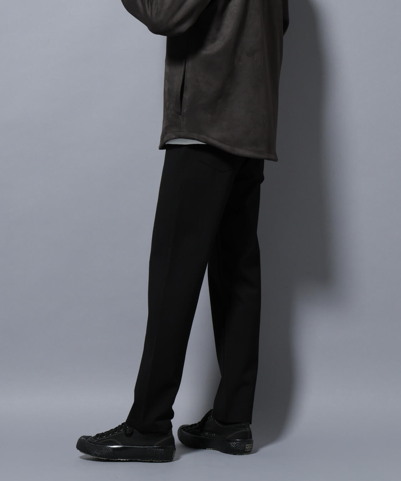 5P テーパードパンツ